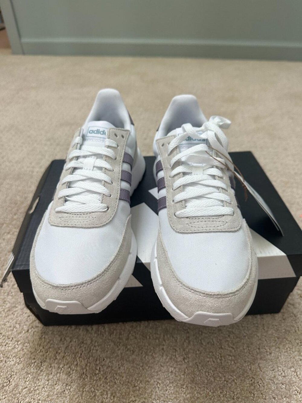 Adidas Run 60s 2.0 Sneakers – Women's Size 8.5 – White/Lilac – New in Box - Picture 4 of 6